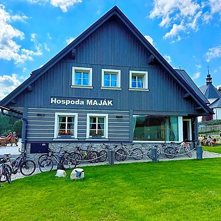 Hotel Aldrov